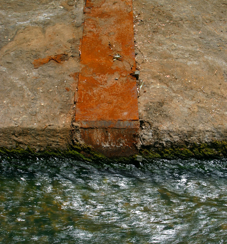 2005june10023